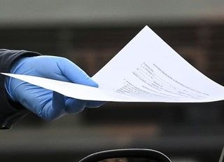 Emergenza coronavirus, ecco il nuovo modulo per autocertificarsi in caso di spostamenti