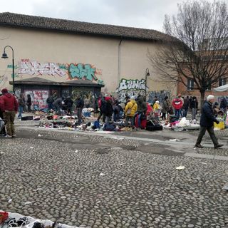 Barattolo, è tutto come prima: in via Carcano i cancelli restano chiusi