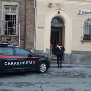 Esplode un bancomat nella notte a Vigone: un ladro perde un dito, l'altro si ustiona(VIDEO)