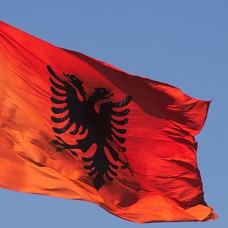Albania: destinazione sempre più ambita per vacanze e tassazione