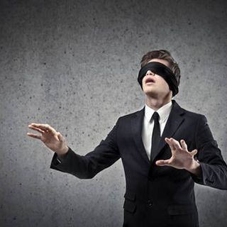 Bosconero, una cena &quot;al buio&quot; per sensibilizzare verso la vita dei non vedenti