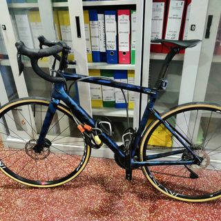 Gli agenti si sono insospettiti per un veicolo con targa francese, il cui conducente aveva commesso diverse infrazioni: a bordo la refurtiva Gli agenti si sono insospettiti per un veicolo con targa francese, il cui conducente aveva commesso diverse infrazioni: a bordo la refurtiva