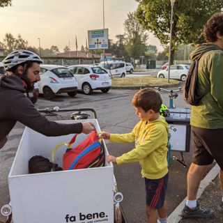 persona in bicicletta