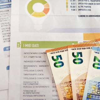 Bolletta del Gas in aumento del +41%: vi spieghiamo come risparmiare da subito con i bonus fiscali 2022 per la casa Bolletta del Gas in aumento del +41%: vi spieghiamo come risparmiare da subito con i bonus fiscali 2022 per la casa