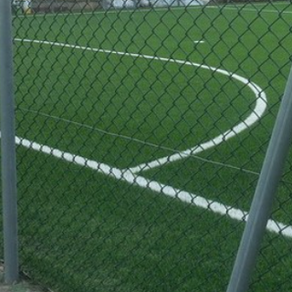 GIOCATE A CALCIO? 400 EURO DI MULTA - Borgaro, 22 ragazzini e un lucchetto forzato