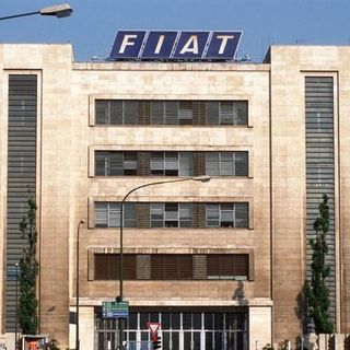 Come la Fiat per Torino anche la Dacia per Pitesti  ha una storia lunga mezzo secolo