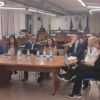 Emergenza carceri: il racconto dell'ex detenuto e il ricordo di Azzurra, che si uccise a Torino