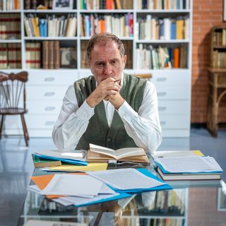 Italo Calvino: in anteprima a Roma il documentario sullo scrittore. Torino tra i luoghi che lo raccontano