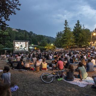 Davanti all'ImbarKino, torna il Cinema nel prato all'aperto al Valentino