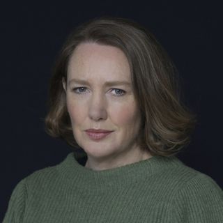 Portici di Carta 2024: la chiusura &quot;extra&quot; con Paula Hawkins, autrice de La ragazza del treno