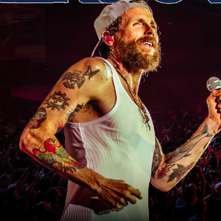 Jovanotti torna in tour nei Palasport e fa tappa all'Inalpi Arenna