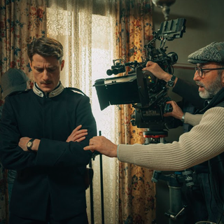 Tra Miasino e Orta San Giulio, sono in corso le riprese de "Una finestra vista lago" di Marco Pontecorvo Tra Miasino e Orta San Giulio, sono in corso le riprese de "Una finestra vista lago" di Marco Pontecorvo