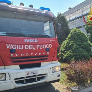 vigili del fuoco in azione