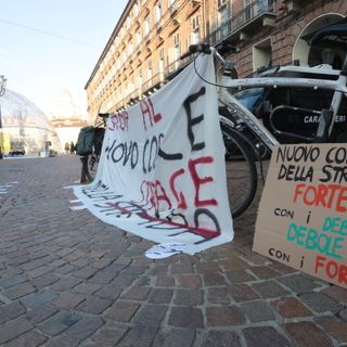 La sicurezza va a pedali: Torino dice no al nuovo codice della strada [VIDEO e FOTO]