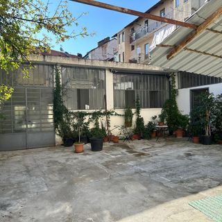 A Barriera, uno spazio tra moda, arte e comunità: apre il nuovo atelier di Matteo Thiela A Barriera, uno spazio tra moda, arte e comunità: apre il nuovo atelier di Matteo Thiela