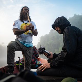 La musica globale di Go Dugong e Carlos Conde sul palco dello sPAZIO211