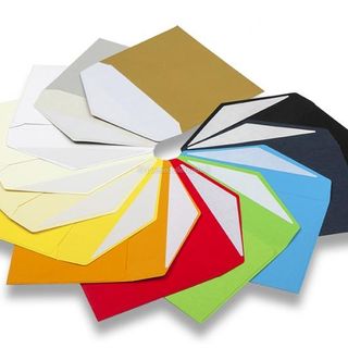 Tanti tipi di buste colorate per le imprese!