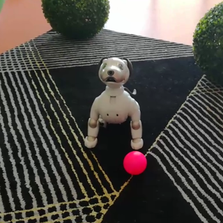 A Torino c'è AIBO, il cane robot che impara giorno dopo giorno (VIDEO)