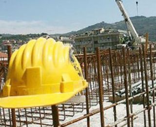 Prevenzione e sicurezza nei luoghi di lavoro: il Comune approva una mozione