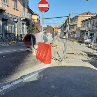 Moncalieri, si rompe una tubatura: centinaia di residenti senz'acqua