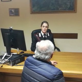 Approfitta del lockdown per derubare le case degli anziani: ladra arrestata dai carabinieri