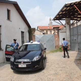 Tragedia familiare a Leiní: anziano aggredisce la suocera a martellate: la donna è morta nel pomeriggio