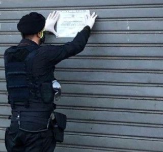 Panetteria non rispettava le misure di contenimento del coronavirus: i carabinieri di Moncalieri la chiudono per cinque giorni