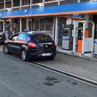 Torino, manometteva l'impianto di rifornimento per rubare benzina: arrestato