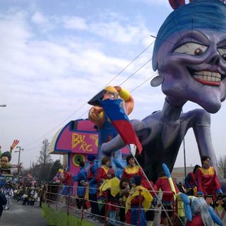 Quasi mezzo milione di euro per finanziare rievocazioni storiche e carnevali del Piemonte