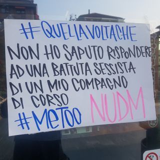 A Palazzo Nuovo cartelli contro le molestie sessuali