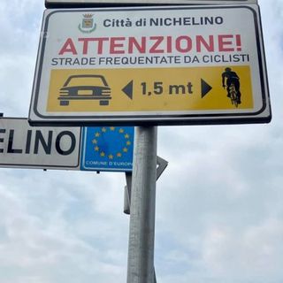 Nichelino 'viaggia' assieme alle bici: installati cartelli che invitano a rispettare le due ruote