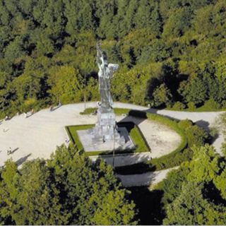 Patto tra Città e Alpini: torna a rivivere la casa del custode del Parco della Rimembranza