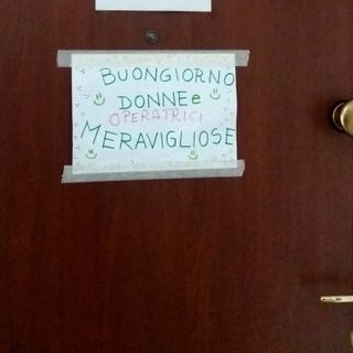 Casa Sidoli, dove le donne si sentono meno sole e più amate: "Le aiutiamo a trovare una casa vera" Casa Sidoli, dove le donne si sentono meno sole e più amate: "Le aiutiamo a trovare una casa vera"