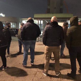 Omicidio all'ex Moi: CasaPound manifesta in strada con i residenti