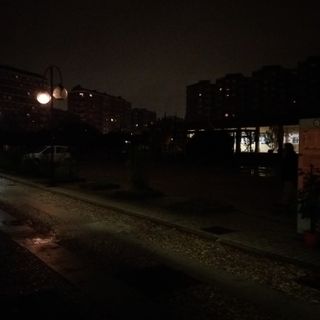 Luci e ombre sulla Cascina Giajone: al buio da settimane, ma arriva la tecnologia per monitorare le piogge