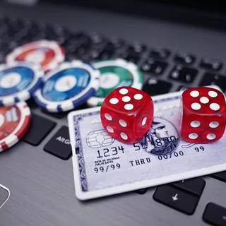Istruzioni su come giocare in un casino online: manuale per il principiante