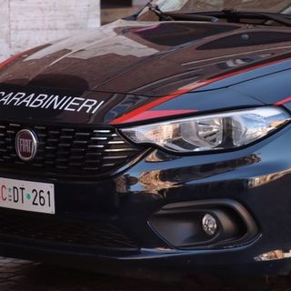 auto dei carabinieri