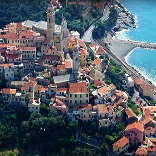 Mare ed escursioni con un click, Berrino:"Su experienceliguria.it oltre 420 esperienze per i turisti, dal blu all'entroterra" Mare ed escursioni con un click, Berrino:"Su experienceliguria.it oltre 420 esperienze per i turisti, dal blu all'entroterra"