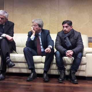 Gentiloni al Sermig di Torino: &quot;Ai politici serve più cultura e meno ossessione nel cercare visibilità&quot;
