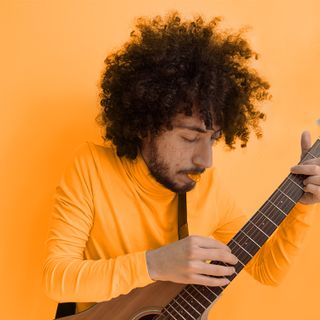 &quot;Sì&quot;: il nuovo singolo del musicista torinese Christopher [VIDEO]