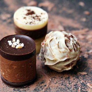 “Fare una figura da cioccolataio”: come nacque questo modo di dire?  Nella Torino nobile, alcuni pasticceri divennero talmente ricchi da cercare di rivaleggiare con il Re