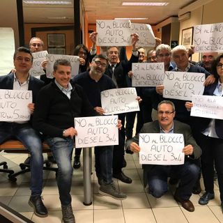 Circoscrizione 7, protesta contro i blocchi del traffico