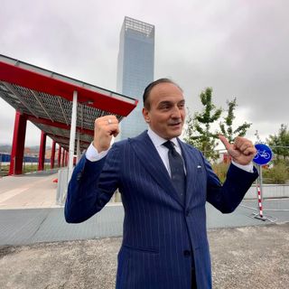 Il grattacielo della Regione festeggia i 1.000 dipendenti: "Altro che finta apertura, è tutto vero"