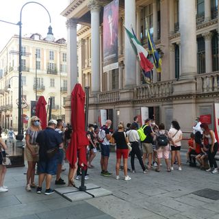 La mattina di Ferragosto Torino sceglie la cultura: in coda per entrare nei musei del centro