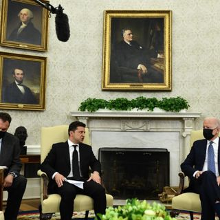 Strategia USA in Ucraina nel 2022: temporeggiare e finanziare
