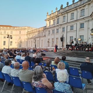 fanfara dei carabinieri in concerto