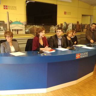 Basta violenza sulle donne! Torino lancia la campagna social #iocisono