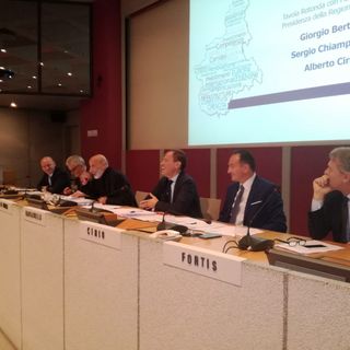 Politica e imprese, il vero &quot;incrocio&quot; è sempre sulla Tav. &quot;Infrastrutture bloccate dal governo&quot;. La replica: &quot;No, scelte sbagliate del passato&quot;