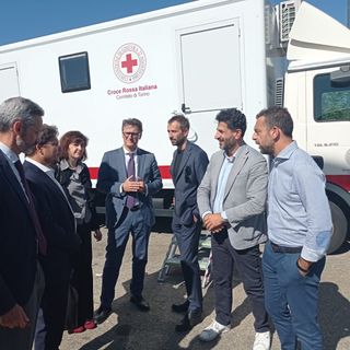 consiglieri pd in via traves