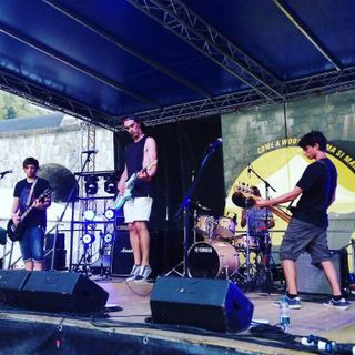 &quot;Ascoltare&quot; i giovani anche sotto palco: in piazza d'Armi il contest musicale del centro d'ascolto Aria